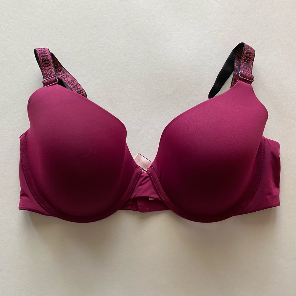 Victoria’s Secret - T Shirt LL Demi, Magenta, 34D